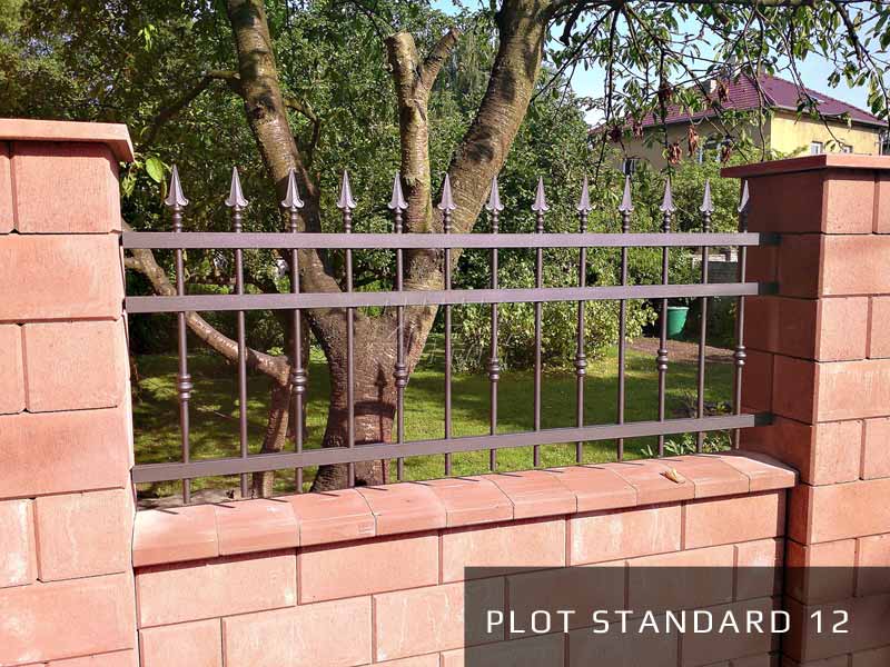 Kovaný plot Standard 12
